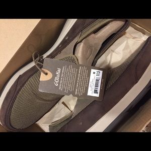 OluKai Men’s Shoes sz 11.5